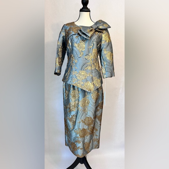 Lily & Taylor New York Couture LUXURY DESIGNER 2pc Women’s Suit Size 6 - Picture 4 of 17